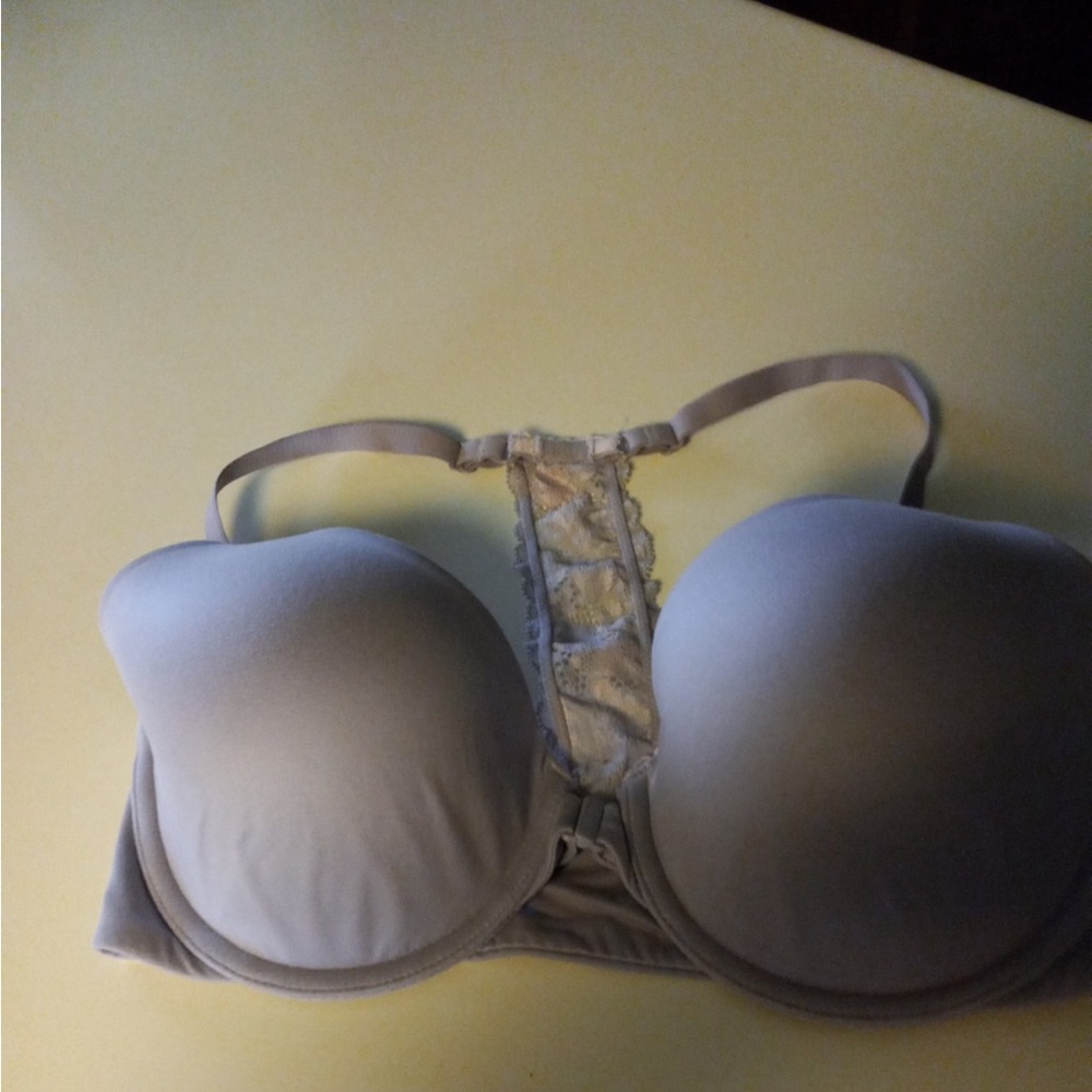 Victoria's Secret Light Gray Bra